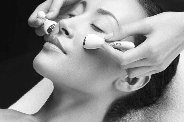 Person receiving a Sothys facial